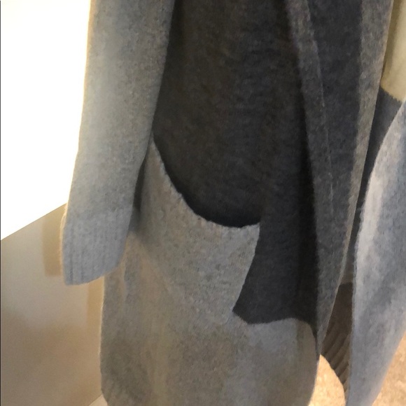 Devotion Cyrus colour block sweater Store display - Picture 7 of 8